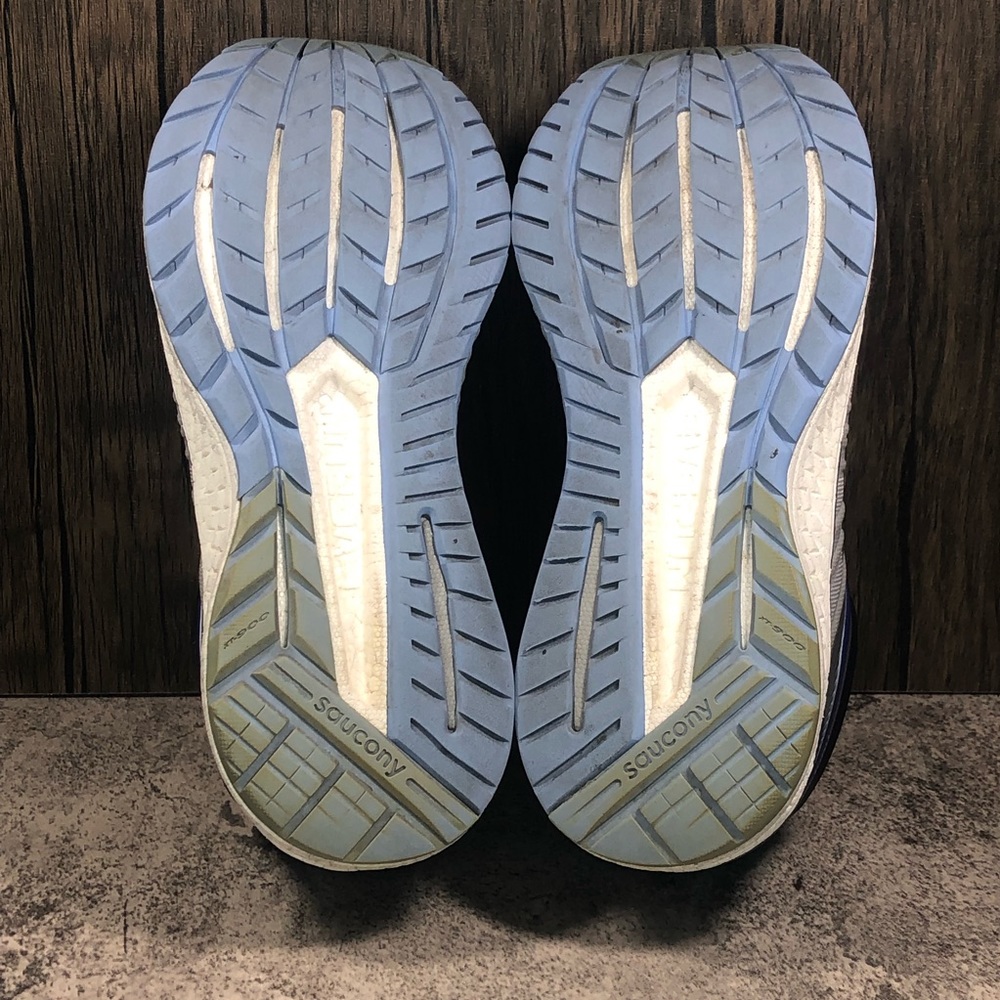 Women’s Saucony Hurricane Iso 4 Running Shoes - Picture 6 of 7